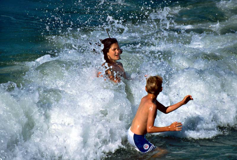 Wellenspass_an_der_Ostsee